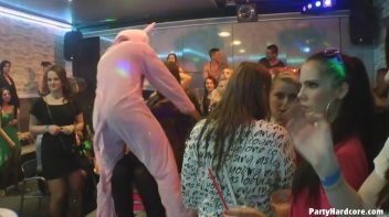 Party Hardcore Gone Crazy Vol. 10 Part 5 - Cam 4 Screencap 14 on www.sinx.com