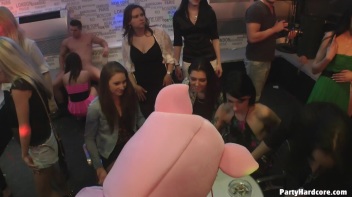 Party Hardcore Gone Crazy Vol. 10 Part 5 - Cam 4 Screencap 44 on www.sinx.com