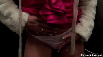 Frisky Little After Party Cocksucker Screencap 31 on www.sinx.com