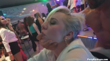 Party Hardcore Gone Crazy Vol. 31 Part 6 - Cam 2 Screencap 3 on www.sinx.com