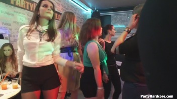 Party Hardcore Gone Crazy Vol. 31 Part 6 - Cam 2 Screencap 31 on www.sinx.com