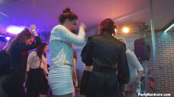 Party Hardcore Gone Crazy Vol. 31 Part 6 - Cam 2 Screencap 40 on www.sinx.com