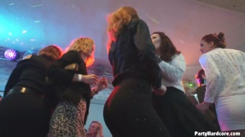 Party Hardcore Gone Crazy Vol. 31 Part 6 - Cam 2 Screencap 47 on www.sinx.com