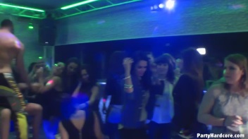 Party Hardcore Gone Crazy Vol. 7 Part 4 - Cam 4 Screencap 51 on www.sinx.com