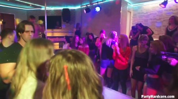 Party Hardcore Gone Crazy Vol. 33 Part 3 - Cam 1 Screencap 99 on www.sinx.com