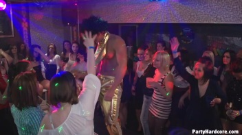 Party Hardcore Vol. 71 Part 3 - Cam 4 Screencap 11 on www.sinx.com