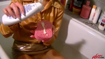 Give This Puppy A Bath! Screencap 68 on www.sinx.com