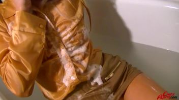 Give This Puppy A Bath! Screencap 81 on www.sinx.com