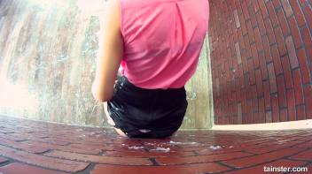 Jessica Bell knows her place Screencap 39 on www.sinx.com