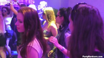 Party Hardcore Gone Crazy Vol. 45 Part 7 - Cam 4 Screencap 49 on www.sinx.com
