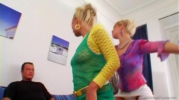 Tight Snatches And Plenty Of Piss! Screencap 2 on www.sinx.com