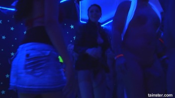 Spring Break Blow-Out Part 6 - Cam 4 Screencap 99 on www.sinx.com