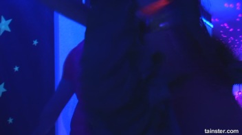 Spring Break Blow-Out Part 6 - Cam 4 Screencap 24 on www.sinx.com