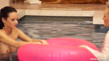 All About The Wetlook Screencap 96 on www.sinx.com