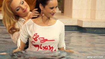 All About The Wetlook Screencap 46 on www.sinx.com