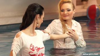 All About The Wetlook Screencap 47 on www.sinx.com