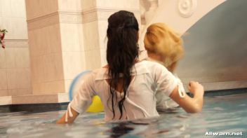 All About The Wetlook Screencap 58 on www.sinx.com