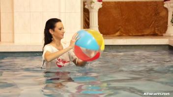 All About The Wetlook Screencap 59 on www.sinx.com