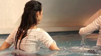 All About The Wetlook Screencap 62 on www.sinx.com