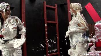 Eurobabe Creampies Screencap 74 on www.sinx.com