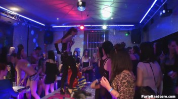 Party Hardcore Gone Crazy Vol. 7 Part 1 - Cam 4 Screencap 9 on www.sinx.com