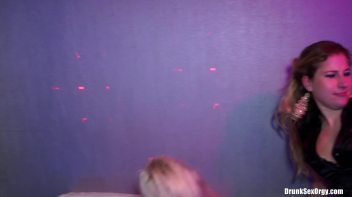 Winter Fuck Jam Part 4 - Cam 4 Screencap 62 on www.sinx.com