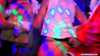 Winter Fuck Jam Part 4 - Cam 4 Screencap 1 on www.sinx.com