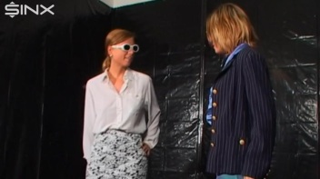 Fashionable Babes Get Into A Food Fight Screencap 1 on www.sinx.com