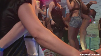 Party Hardcore Gone Crazy Vol. 11 Part 6 - Cam 3 Screencap 36 on www.sinx.com
