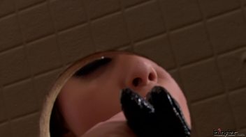Defrancesca's Messy SlimeWave Adventure Screencap 15 on www.sinx.com