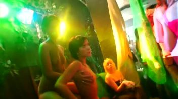 Jungle Bangers Part 5 - Cam 2 Screencap 1 on www.sinx.com