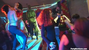 Party Hardcore Gone Crazy Vol. 36 Part 5 - Cam 1 Screencap 28 on www.sinx.com