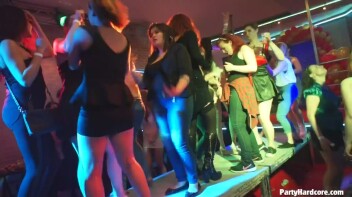 Party Hardcore Gone Crazy Vol. 36 Part 5 - Cam 1 Screencap 33 on www.sinx.com