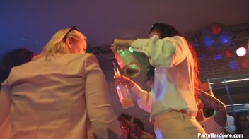 Party Hardcore Gone Crazy Vol. 36 Part 5 - Cam 1 Screencap 38 on www.sinx.com