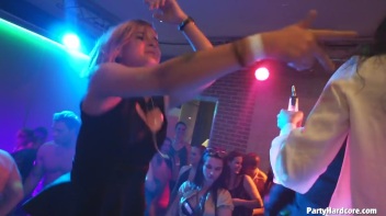 Party Hardcore Gone Crazy Vol. 36 Part 5 - Cam 1 Screencap 43 on www.sinx.com