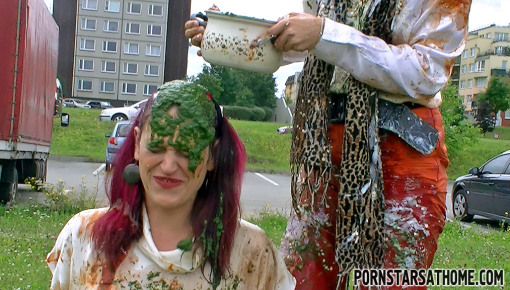 Some chicks just don't know how to ac...