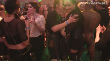 Party Hardcore Gone Crazy Vol. 17 Part 2 - Cam 2 Screencap 42 on www.sinx.com