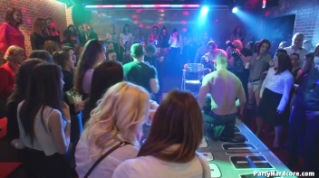 Party Hardcore Gone Crazy Vol. 34 Part 1 - Cam 1 Screencap 72 on www.sinx.com