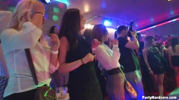 Party Hardcore Gone Crazy Vol. 34 Part 1 - Cam 1 Screencap 81 on www.sinx.com