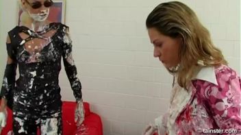 Fancy Chick Food Fight Screencap 32 on www.sinx.com