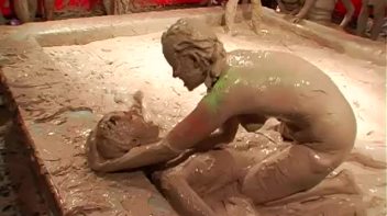 Teeny Bikinis In The Mud Pit Screencap 64 on www.sinx.com