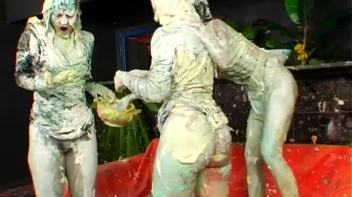 Cream Cheese Icing Mess Screencap 98 on www.sinx.com