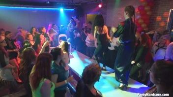 Party Hardcore Gone Crazy Vol. 36 Part 5 - Cam 3 Screencap 9 on www.sinx.com
