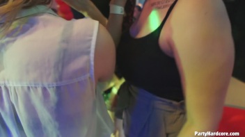 Party Hardcore Gone Crazy Vol. 36 Part 5 - Cam 3 Screencap 49 on www.sinx.com