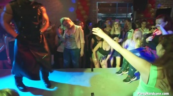 Party Hardcore Gone Crazy Vol. 36 Part 5 - Cam 3 Screencap 70 on www.sinx.com