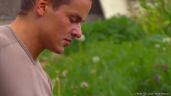 Hosing Your Hostess Screencap 4 on www.sinx.com