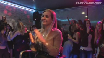 Party Hardcore Gone Crazy Vol. 14 Part 1 - Cam 3 Screencap 61 on www.sinx.com