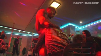 Party Hardcore Gone Crazy Vol. 27 Part 4 - Cam 1 Screencap 36 on www.sinx.com