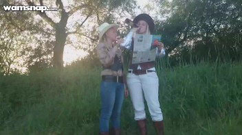 Cowgirls Search For Wetlook Gold Screencap 2 on www.sinx.com