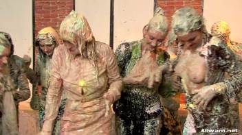 Cake Fight! Screencap 83 on www.sinx.com